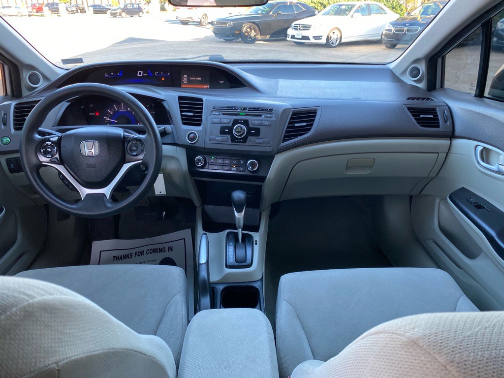 2012 Honda Civic Image 12