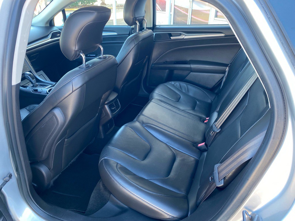 2013 Ford Fusion Image 11