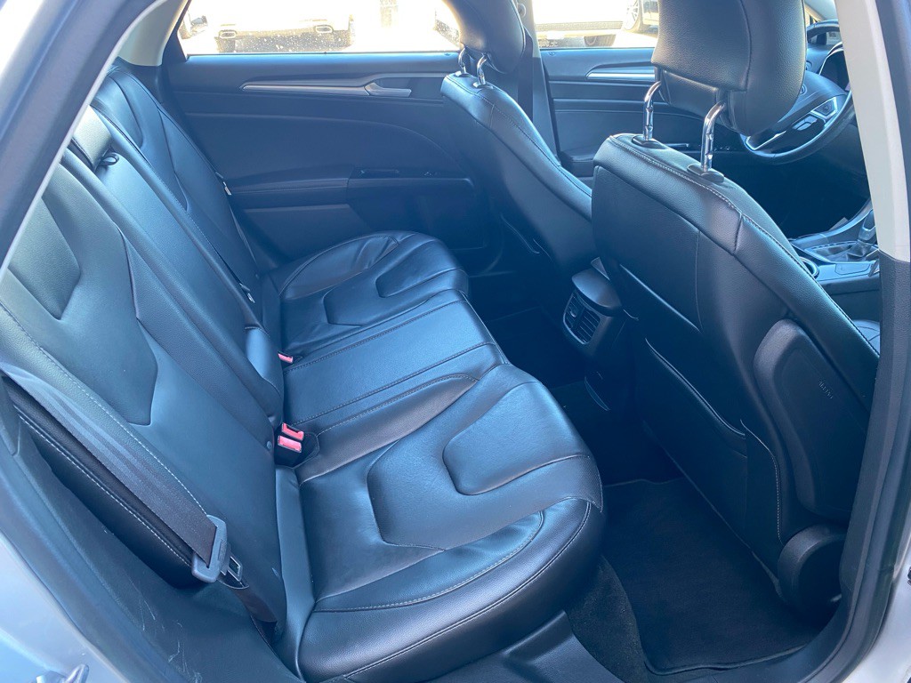 2013 Ford Fusion Image 13