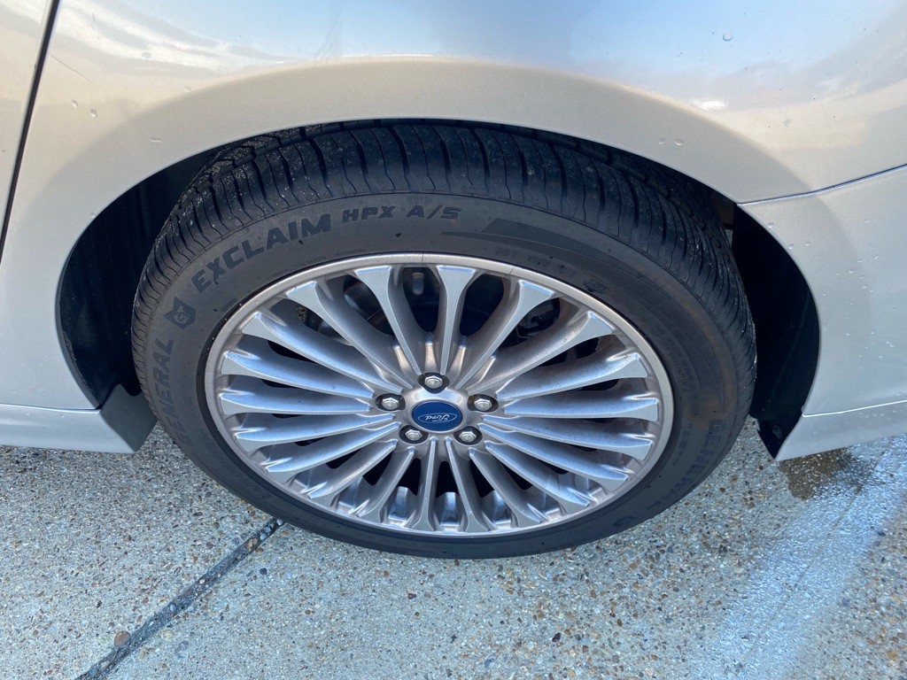 2013 Ford Fusion Image 28