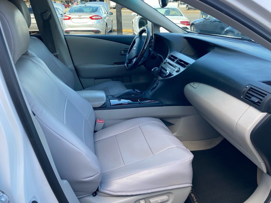 2010 Lexus RX Image 14