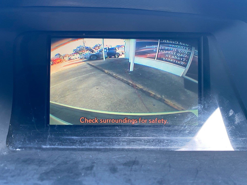 2010 Lexus RX Image 16