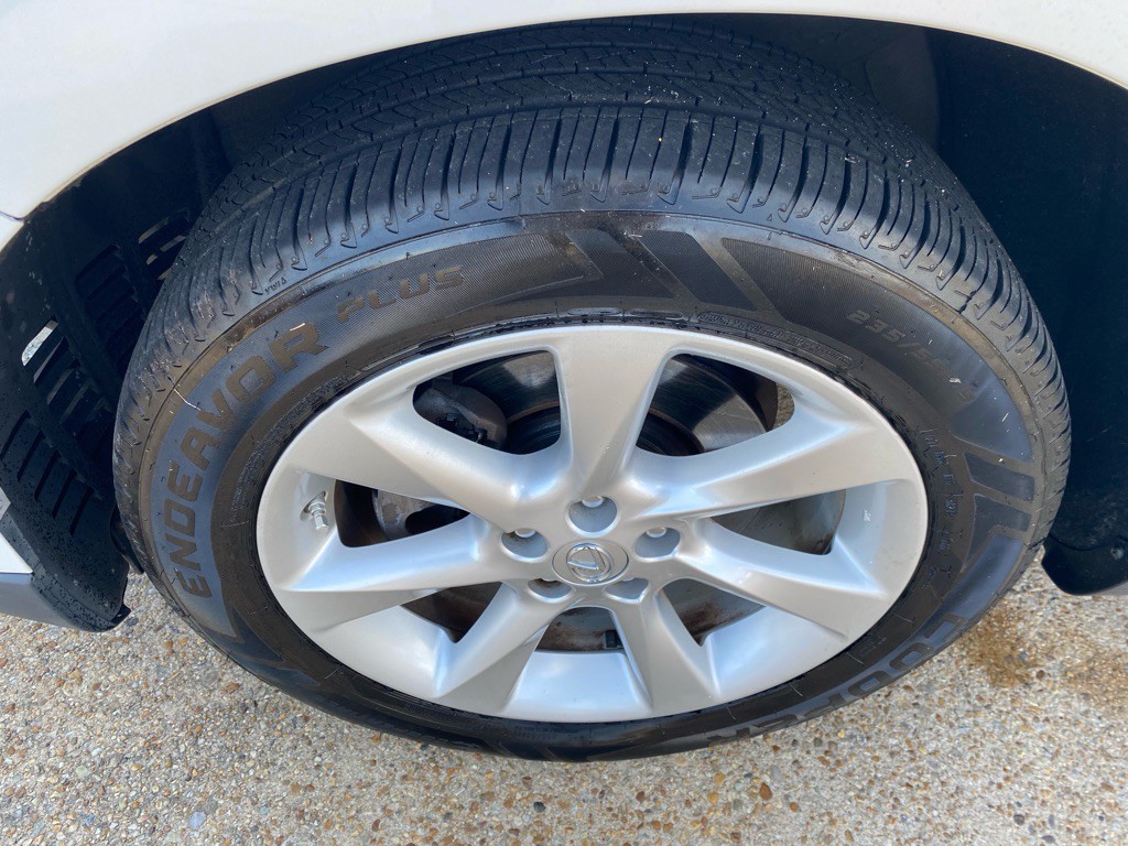 2010 Lexus RX Image 27