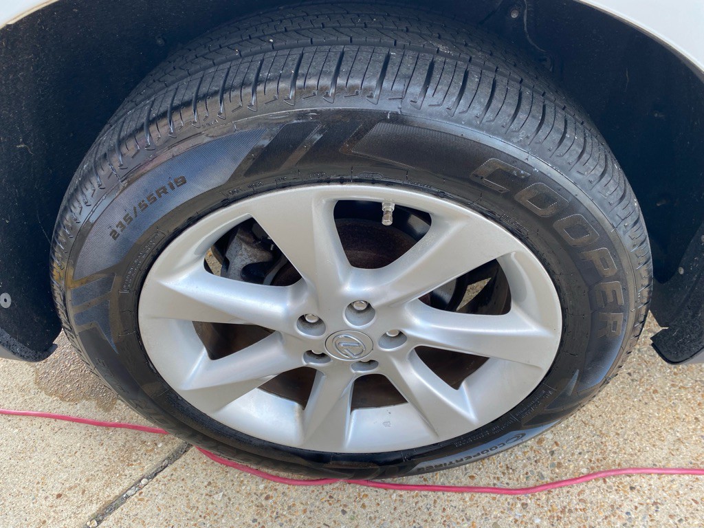 2010 Lexus RX Image 29