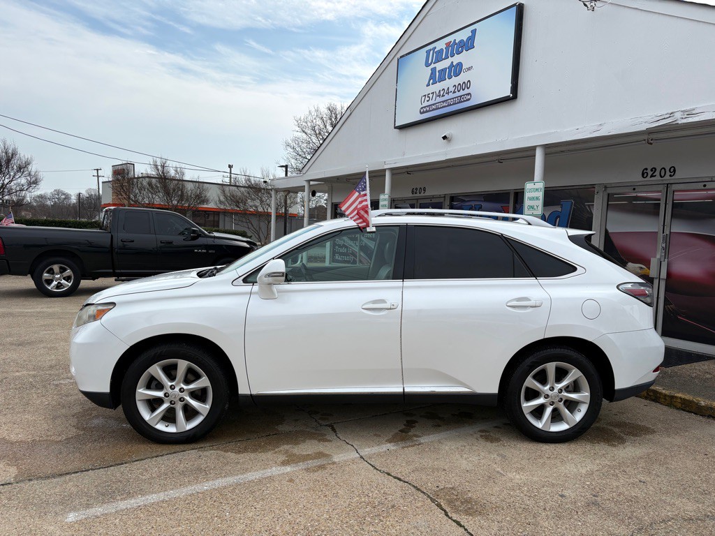 2010 Lexus RX Image 3