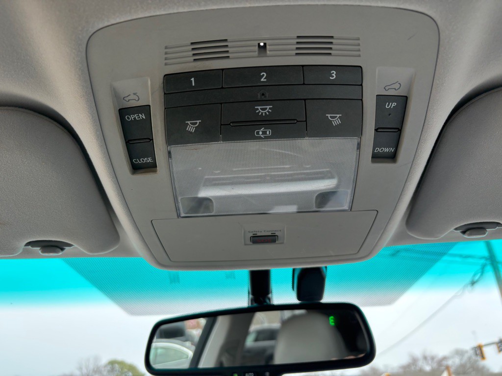 2010 Lexus RX Image 27