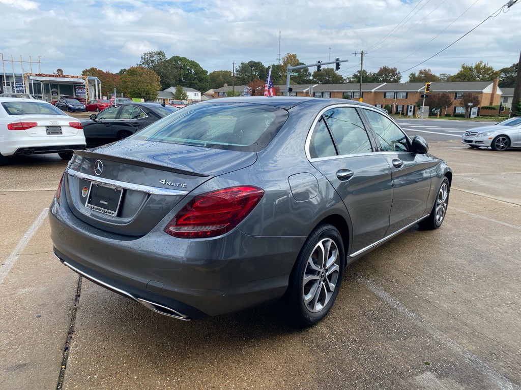 2017 Mercedes-Benz C-Class Image 7