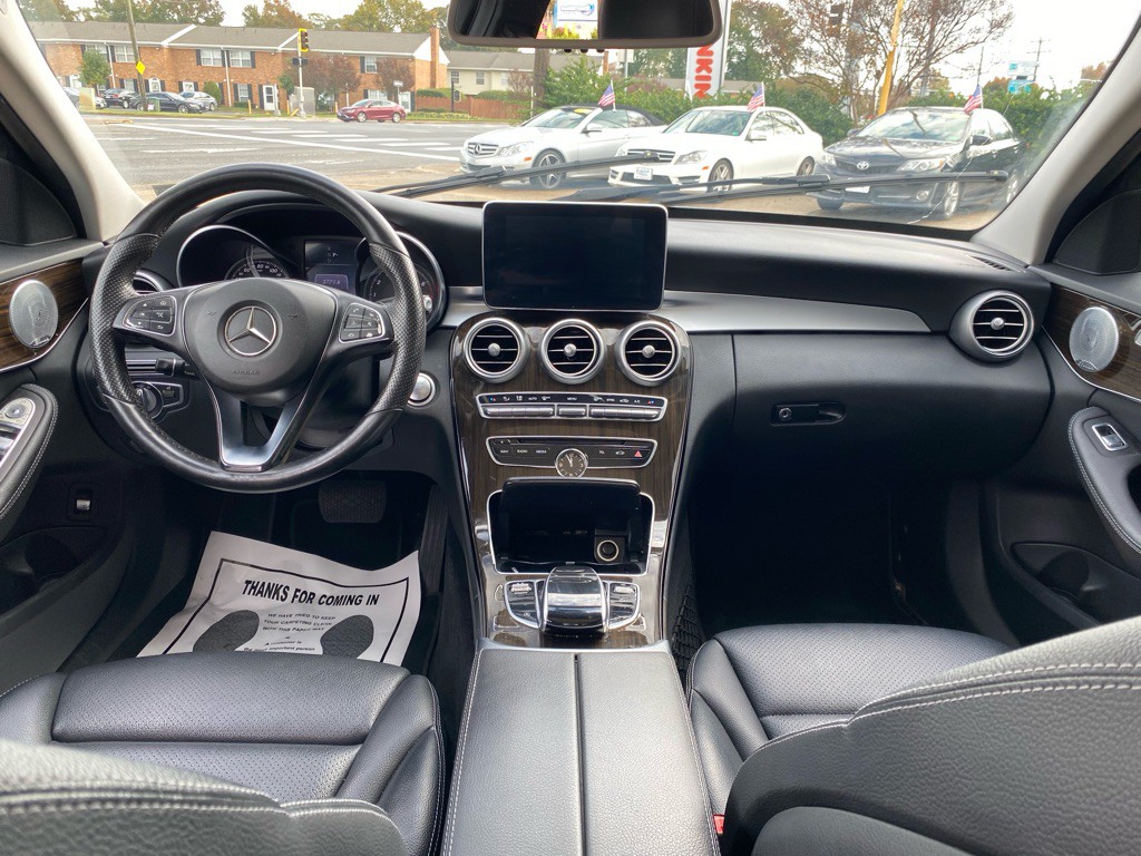 2017 Mercedes-Benz C-Class Image 10