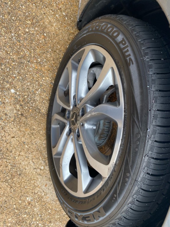 2017 Mercedes-Benz C-Class Image 27