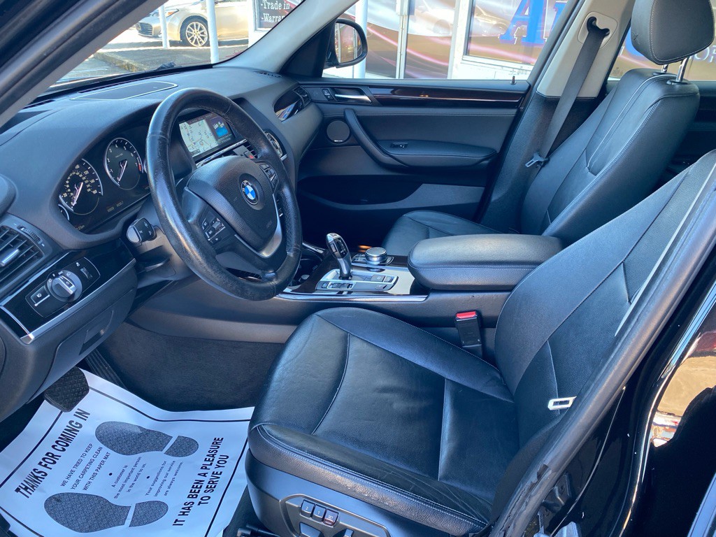 2017 BMW X3 Image 10