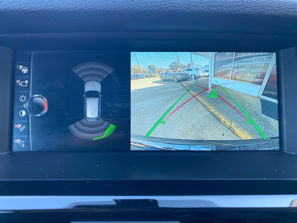 2017 BMW X3 Image 16