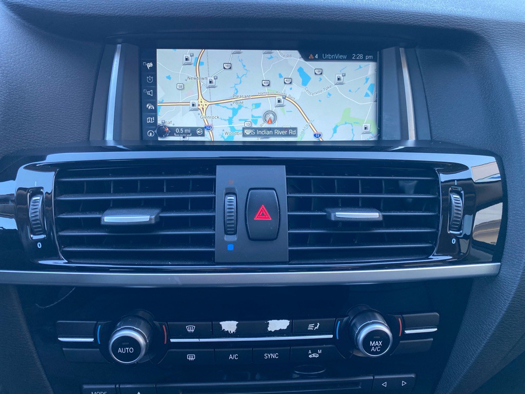 2017 BMW X3 Image 23