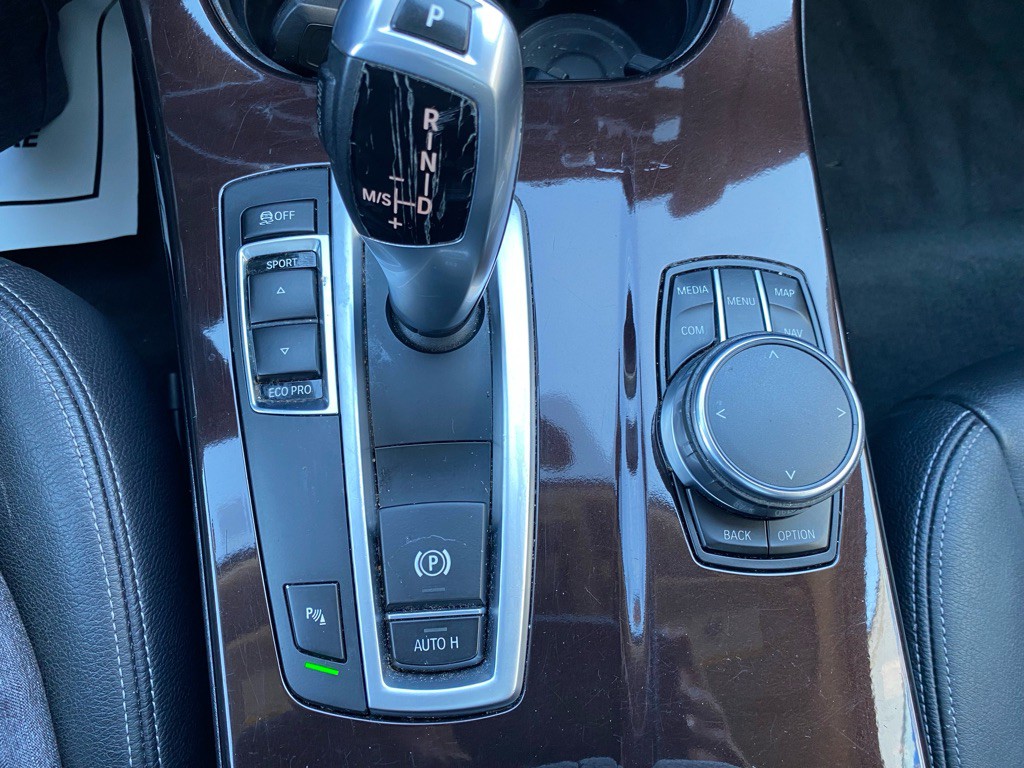 2017 BMW X3 Image 25