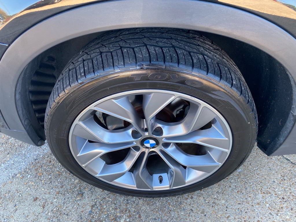 2017 BMW X3 Image 28