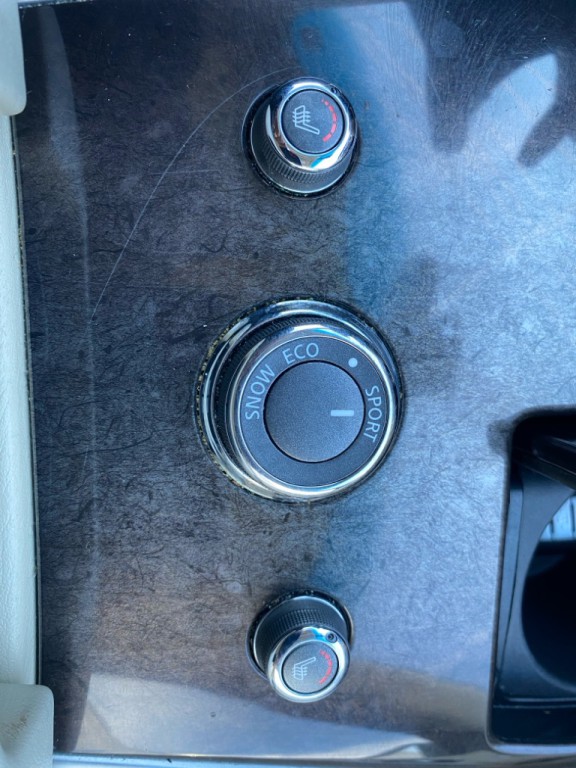 2015 INFINITI QX60 Image 28