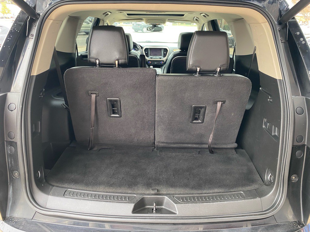 2017 GMC Acadia Image 6