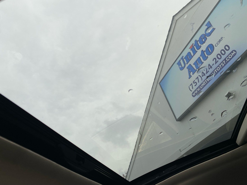 2017 GMC Acadia Image 17