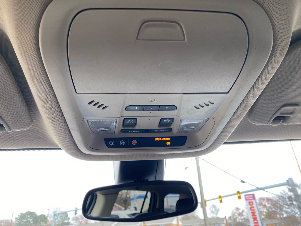 2017 GMC Acadia Image 26