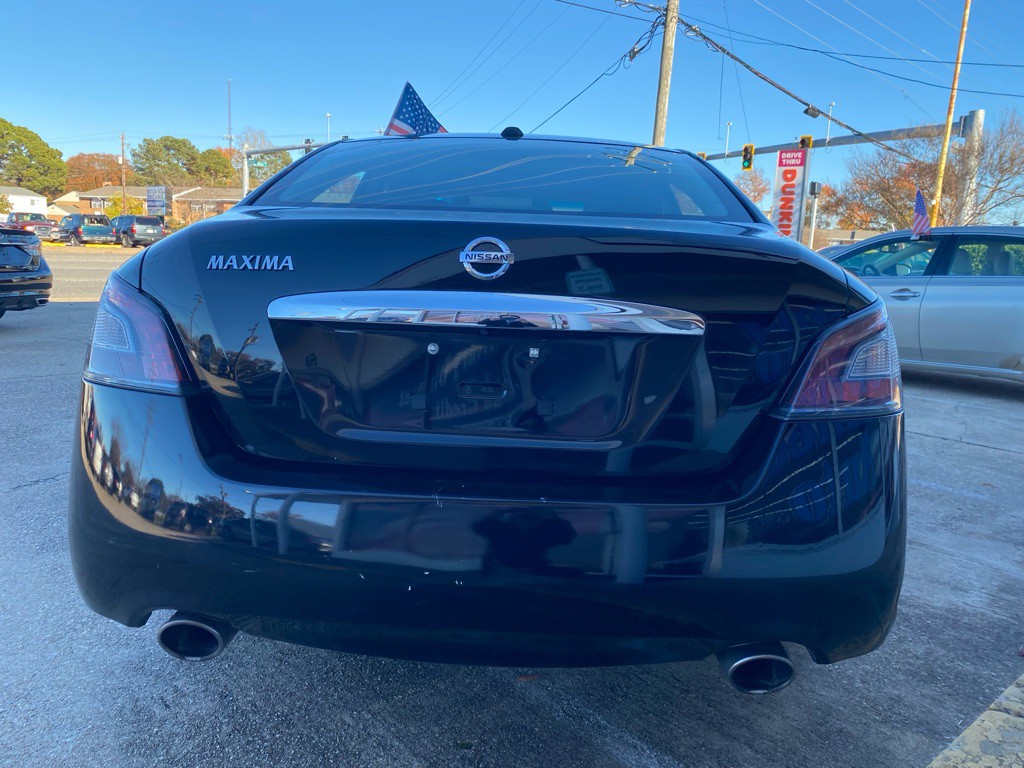 2012 Nissan Maxima Image 5