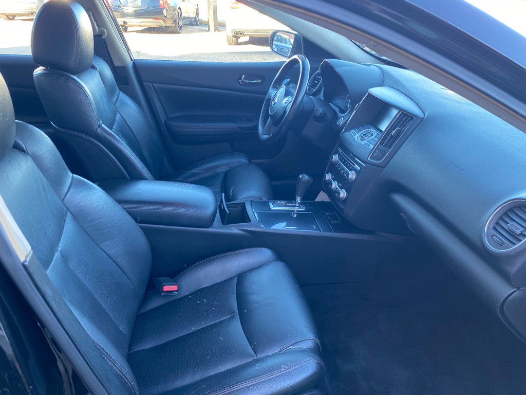 2012 Nissan Maxima Image 14