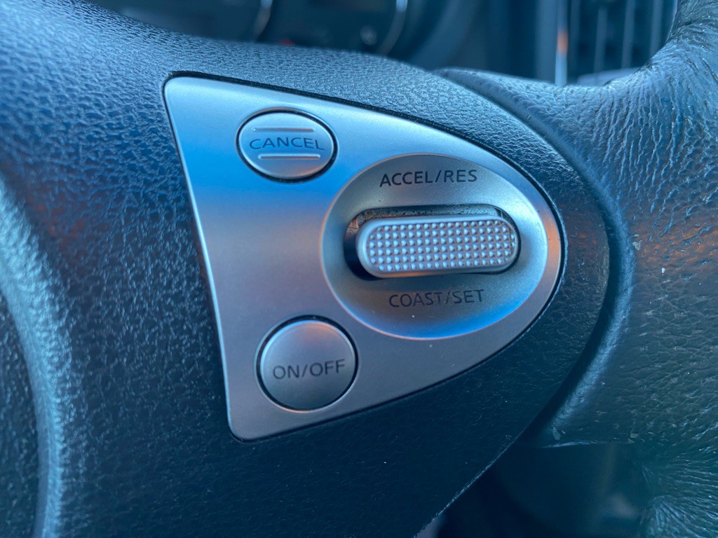 2012 Nissan Maxima Image 18