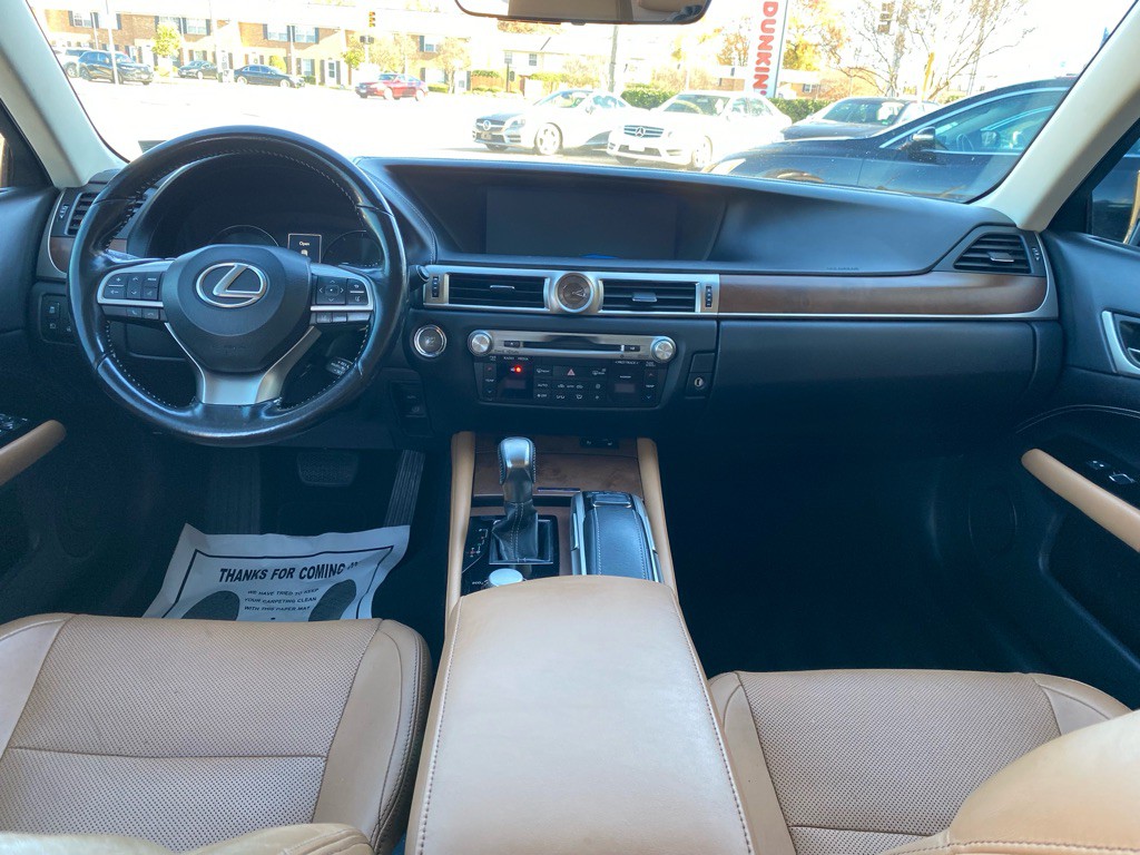 2016 Lexus GS Image 12