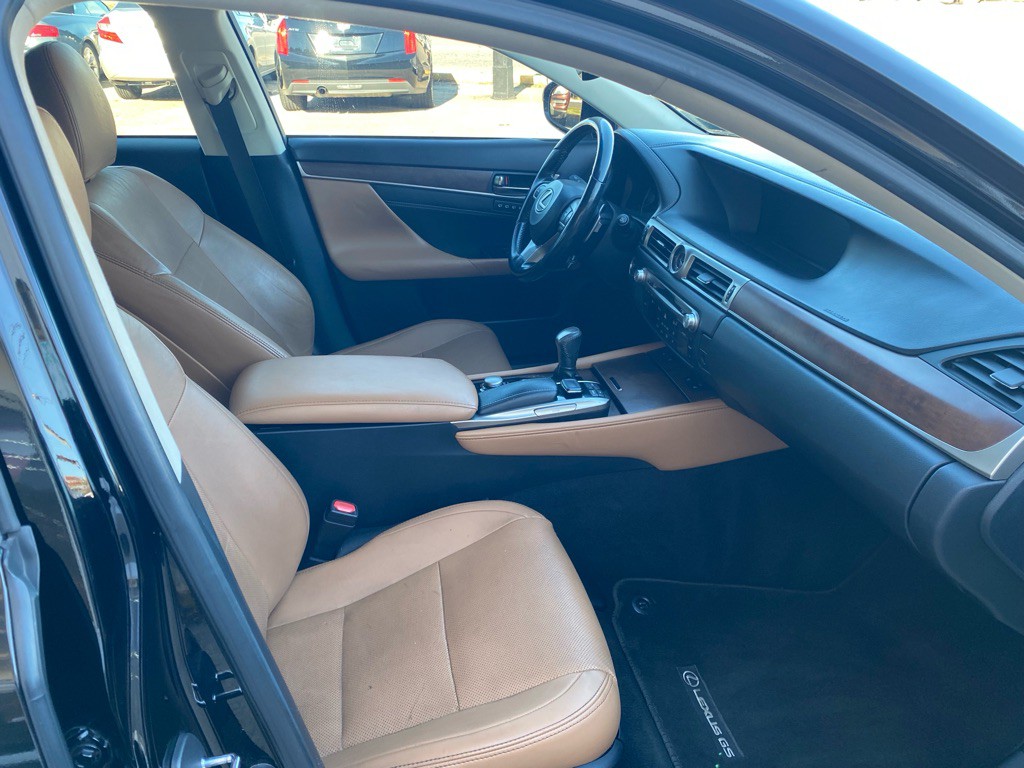 2016 Lexus GS Image 14