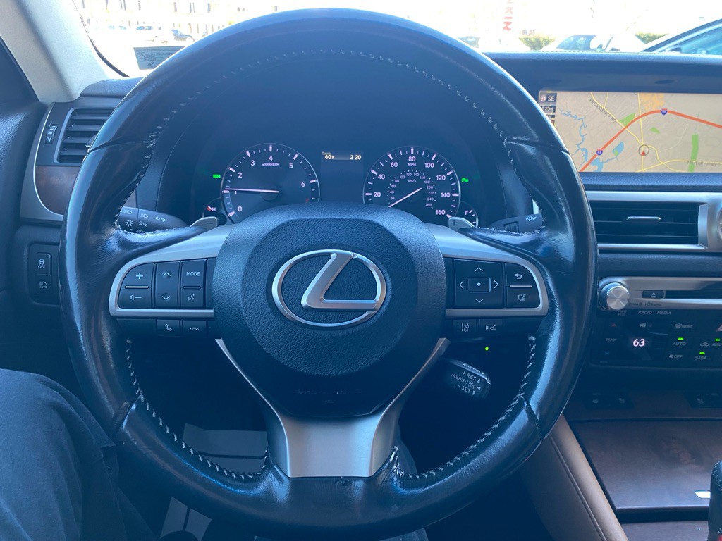 2016 Lexus GS Image 18