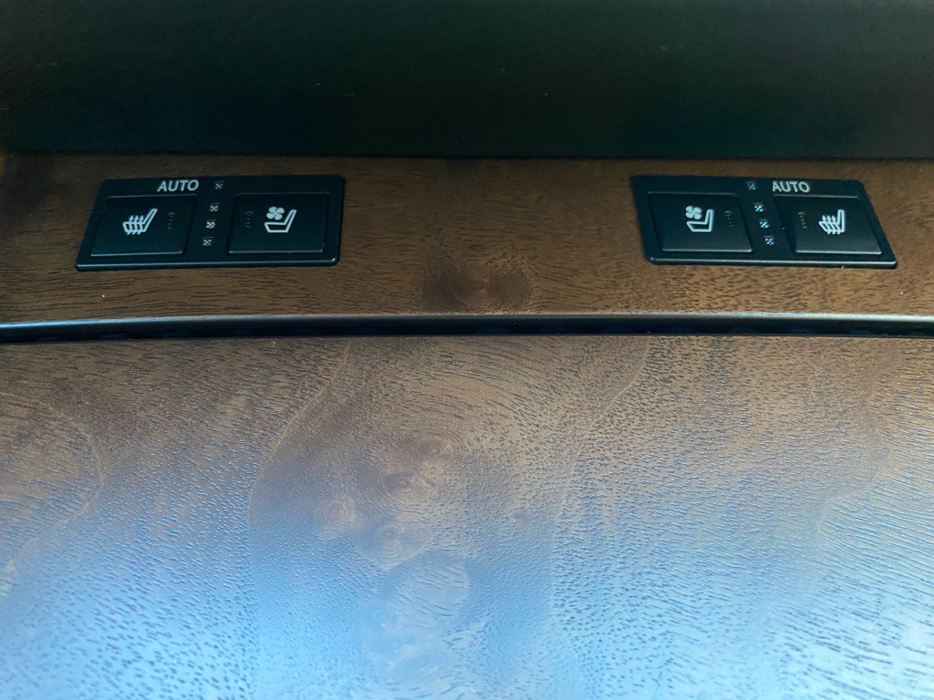 2016 Lexus GS Image 25