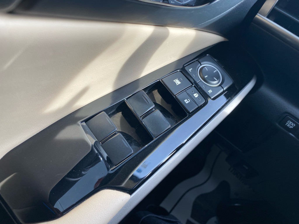 2015 Lexus IS Image 20