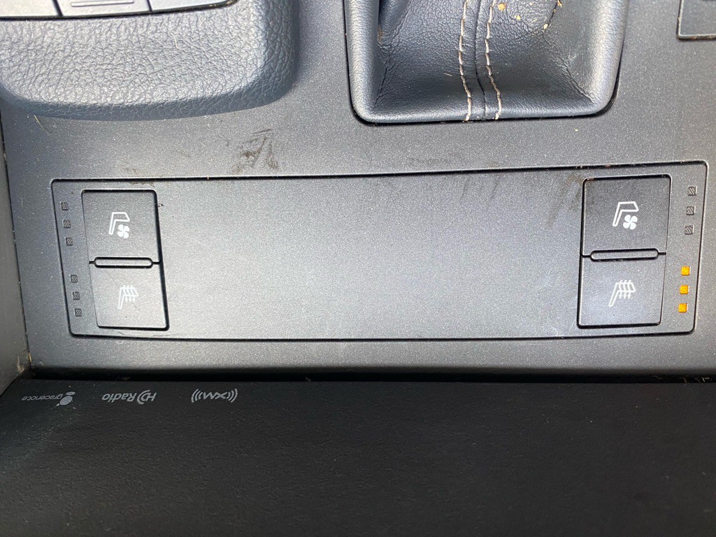 2015 Lexus IS Image 23