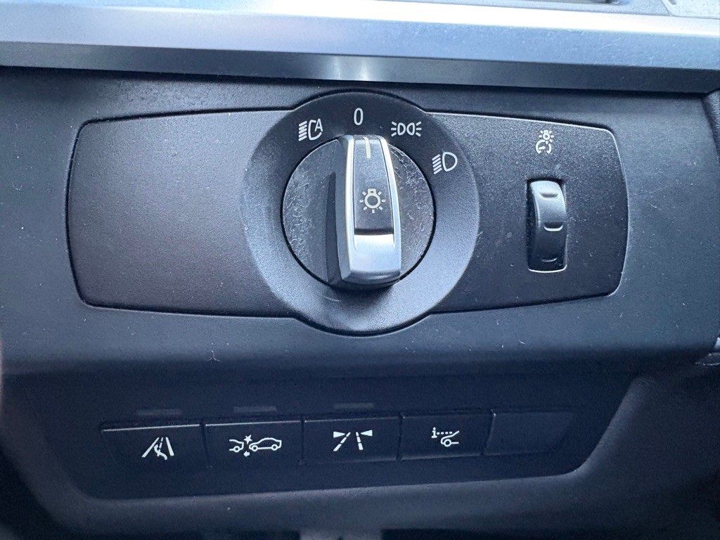 2013 BMW M6 Image 23