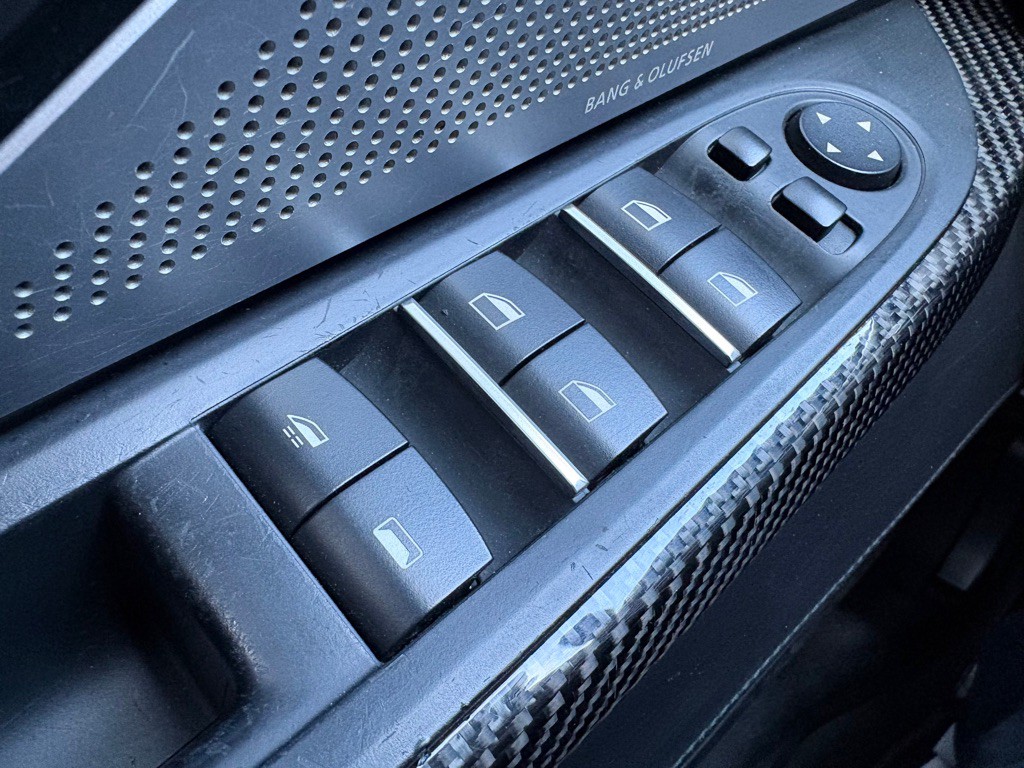 2013 BMW M6 Image 24