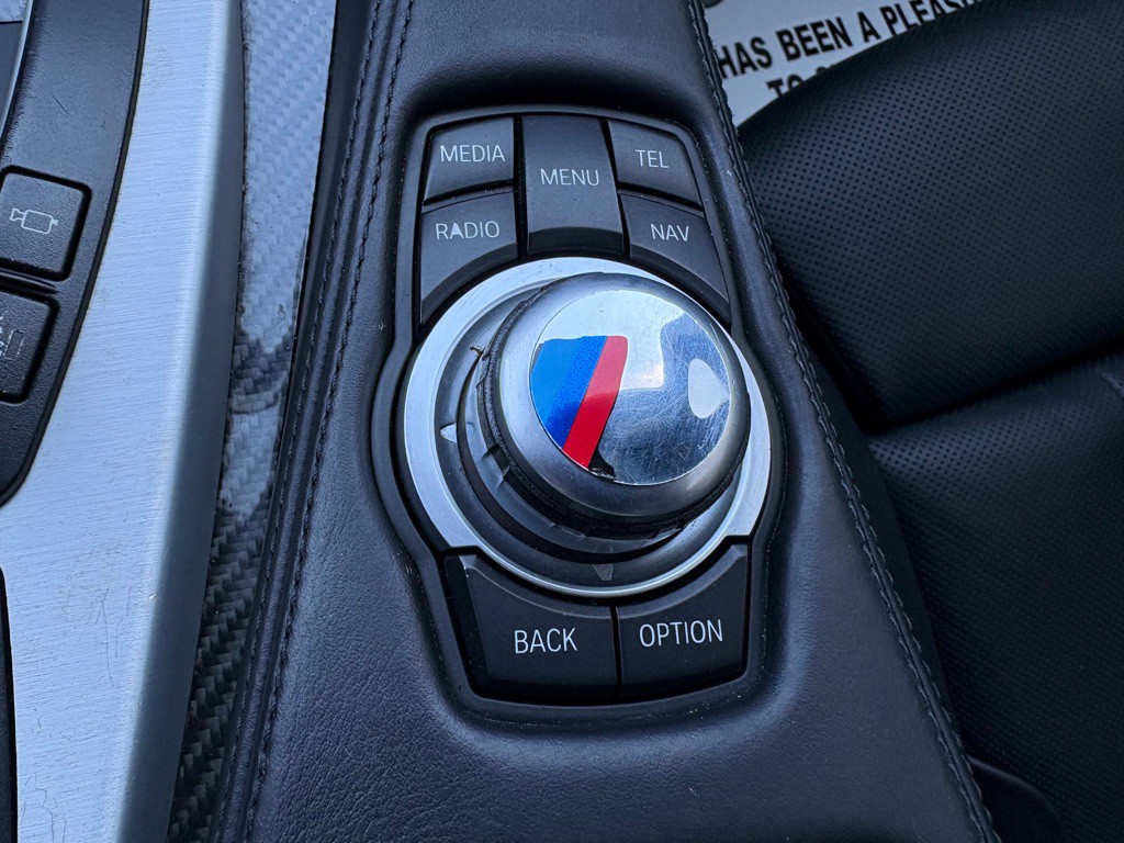 2013 BMW M6 Image 28