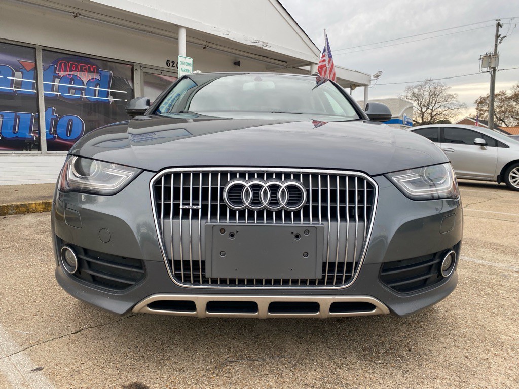 2015 Audi A4 Image 2