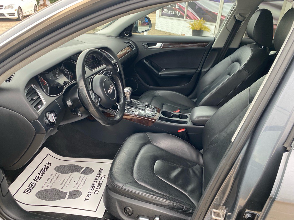 2015 Audi A4 Image 10