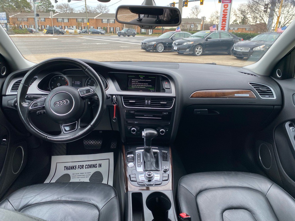 2015 Audi A4 Image 12