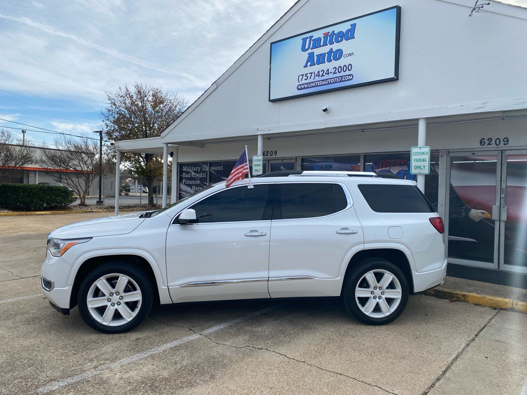2017 GMC Acadia Image 3