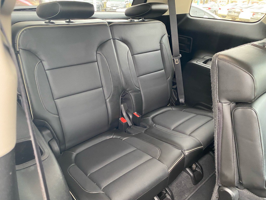 2017 GMC Acadia Image 14