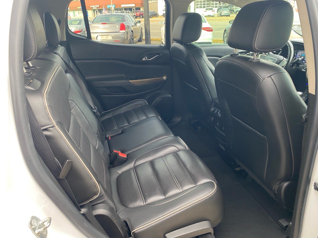 2017 GMC Acadia Image 15