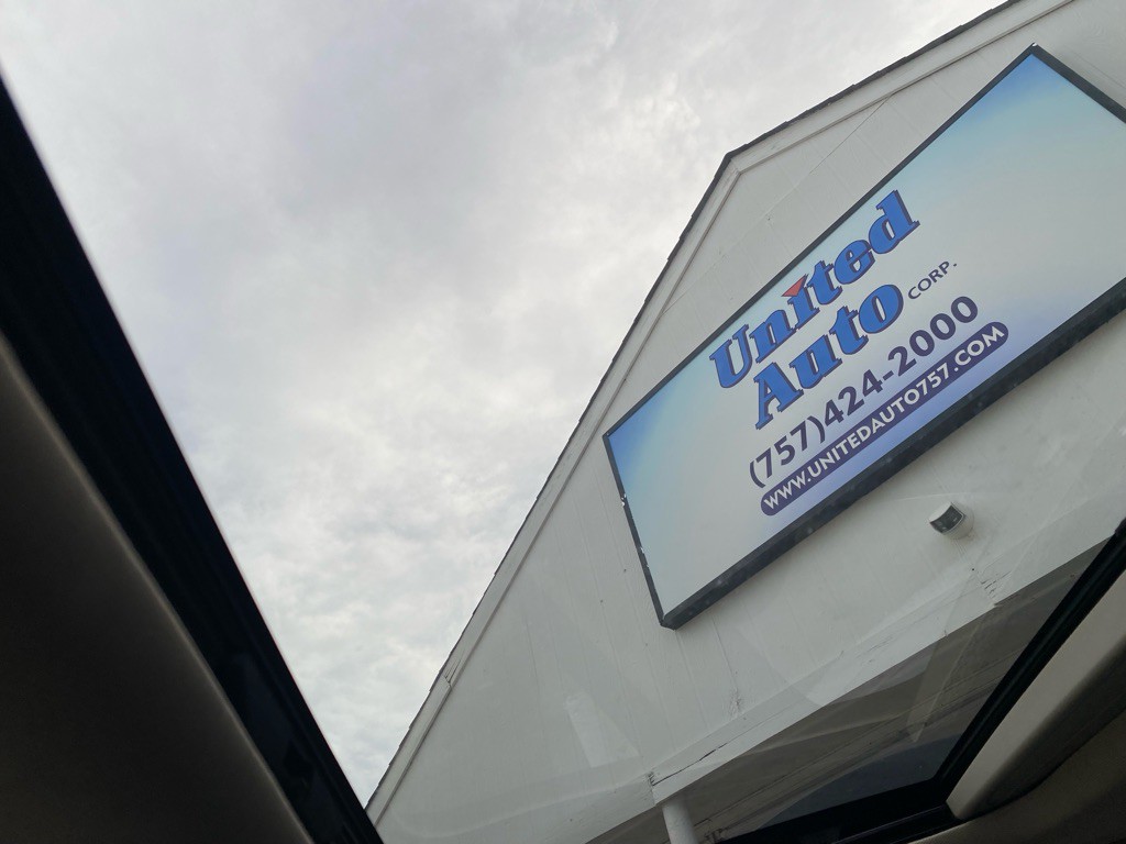 2017 GMC Acadia Image 19