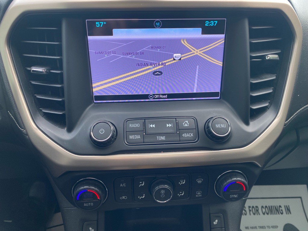 2017 GMC Acadia Image 24