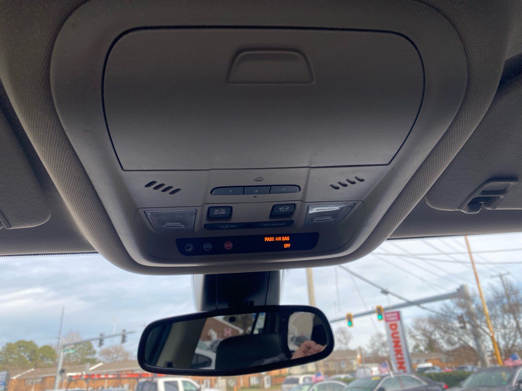 2017 GMC Acadia Image 27