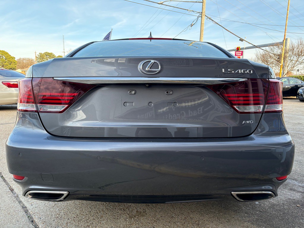 2015 Lexus LS Image 5