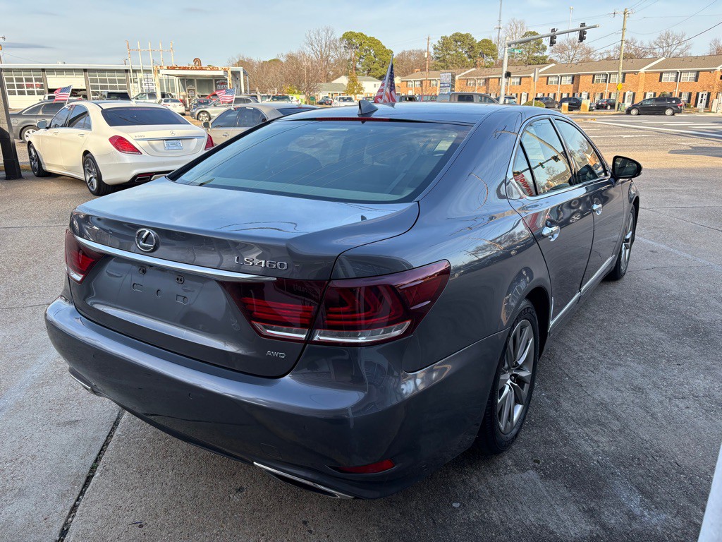 2015 Lexus LS Image 7