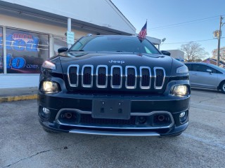 Image for 2017 Jeep Cherokee Overland ID: 7079579