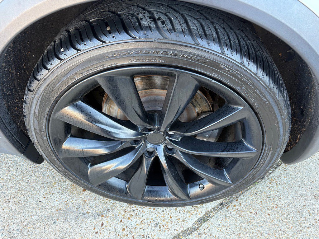 2020 Tesla Model X Image 31