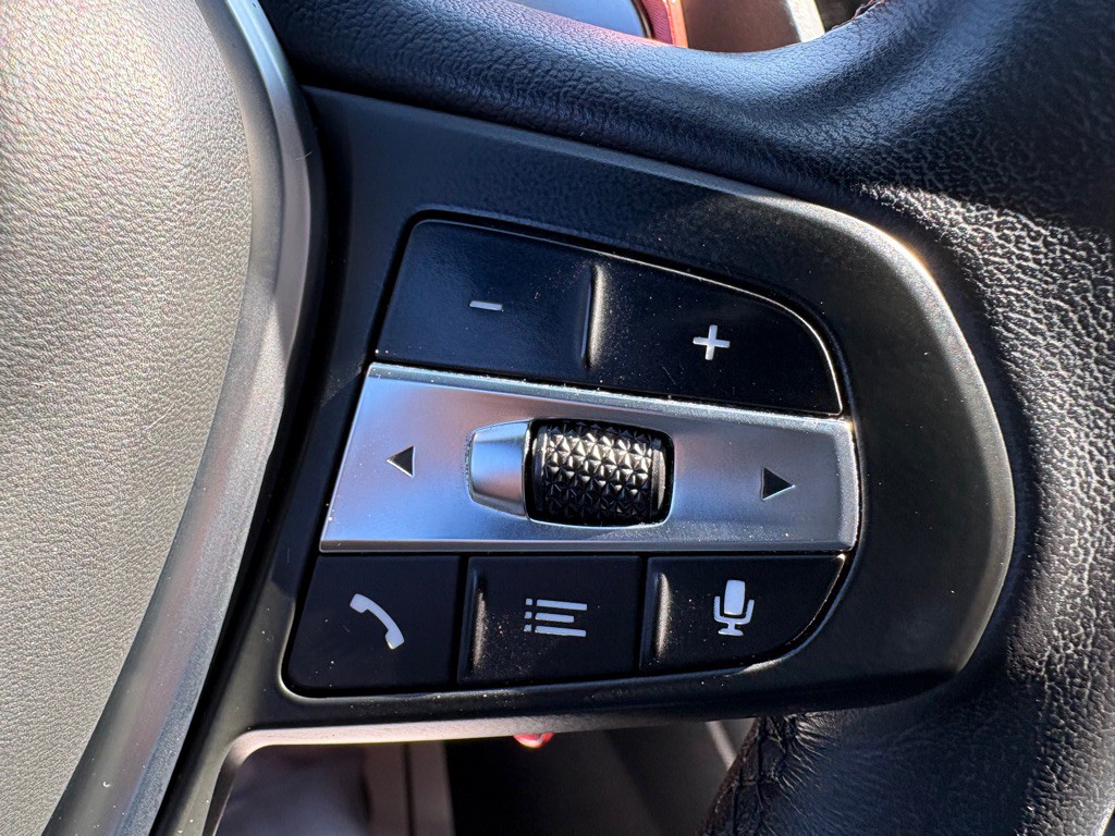 2019 BMW 3 Series Image 19