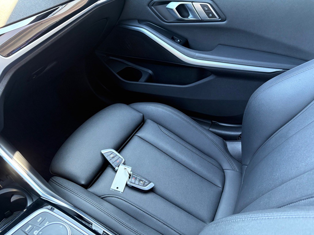 2019 BMW 3 Series Image 26