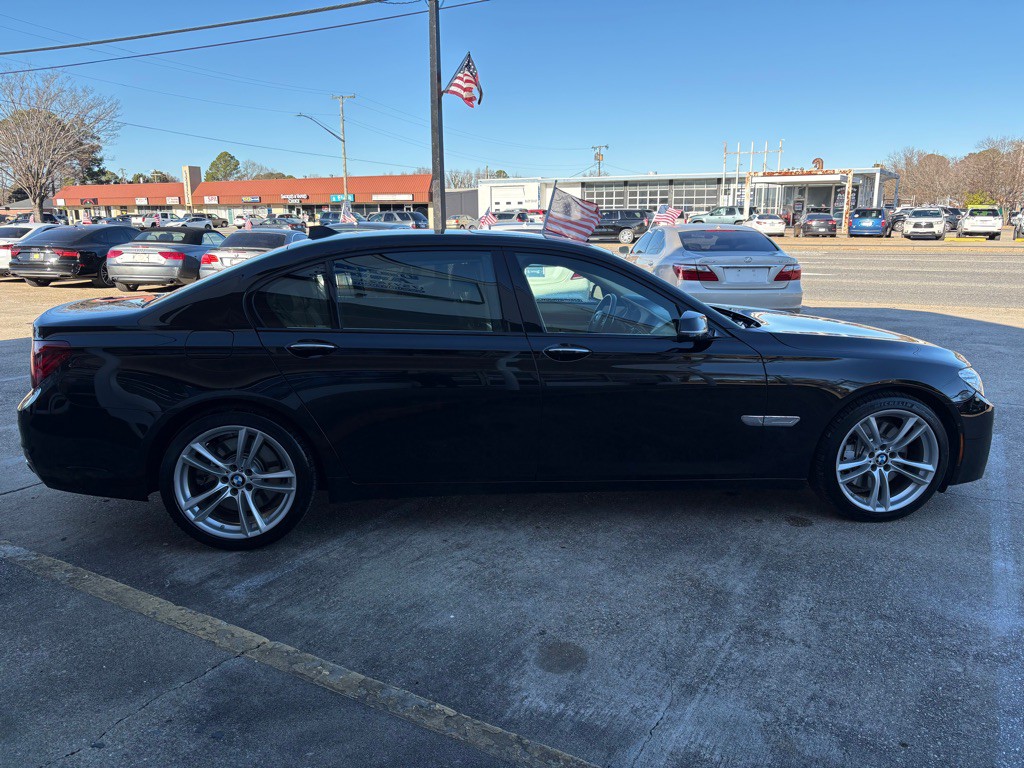 2015 BMW 7 Series Image 7